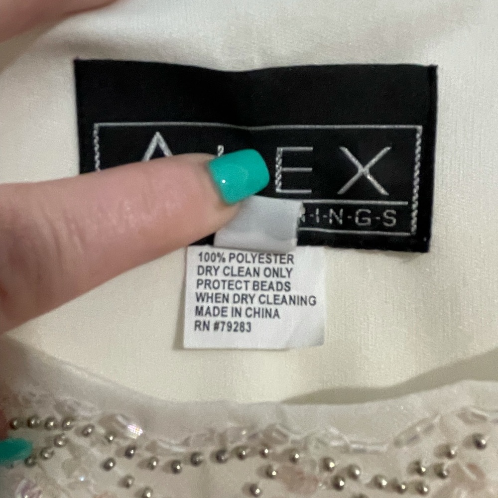 ALEX Evenings Ivory Beaded Sequin Accent Dress - Picture 12 of 13